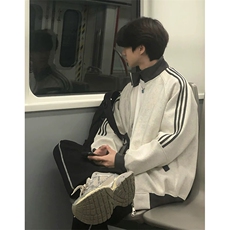 抖音得物高品质美式高街重磅结构设计拼接织带立领卫衣外套CM42，女装短外套，电商A486-1