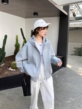 帽子贴标卫衣，女装卫衣/绒衫，诗苒