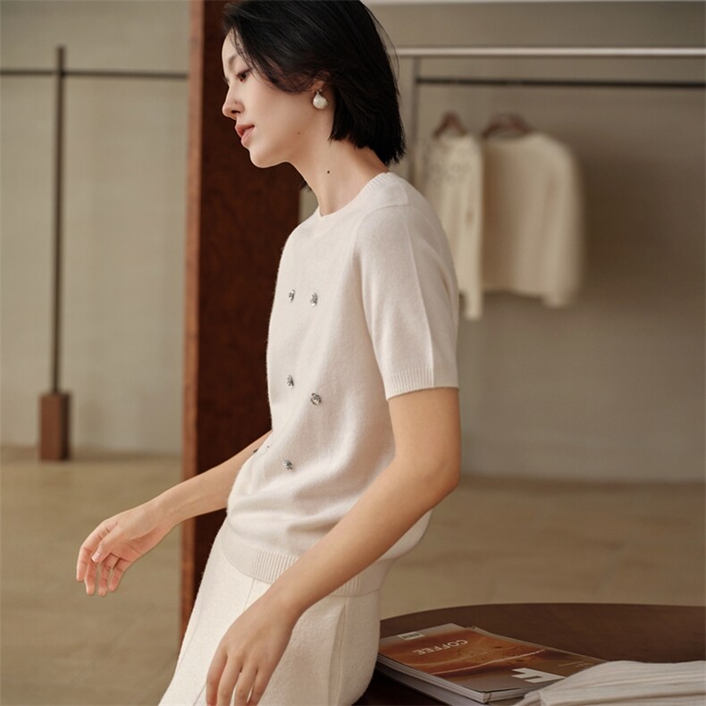 2025秋冬新款女羊绒衫100%纯山羊绒圆领宽松针织短袖纯色简约套衫,女装羊绒衫,绒知纯羊绒