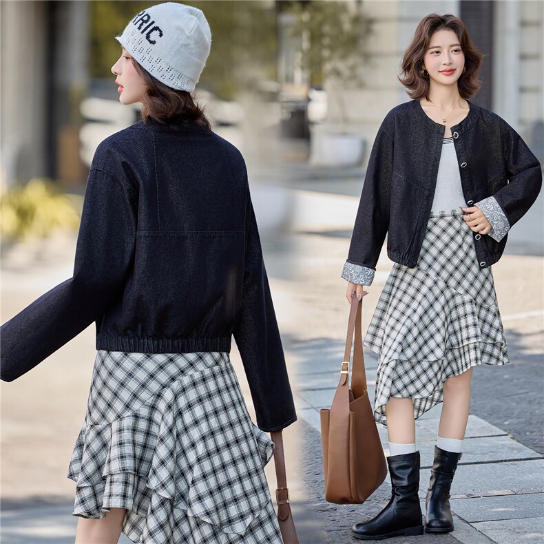 现货2025秋装新款复古文艺拼接宽松时尚牛仔外套，女装牛仔外套，深水步