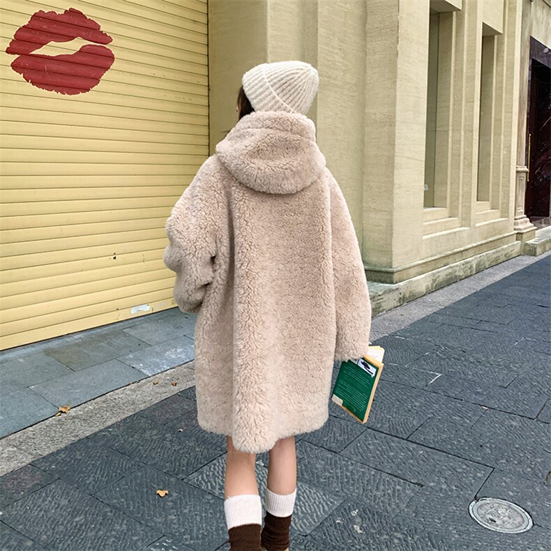 韩版连帽显瘦羊羔毛棉服外套女2025冬季新款宽松加厚皮毛一体上衣,女装皮草,2B113
