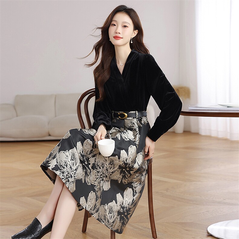 2025设计感新品金丝绒连衣裙女高档碎花假两件提花收腰气质裙子,女装连衣裙,艾米