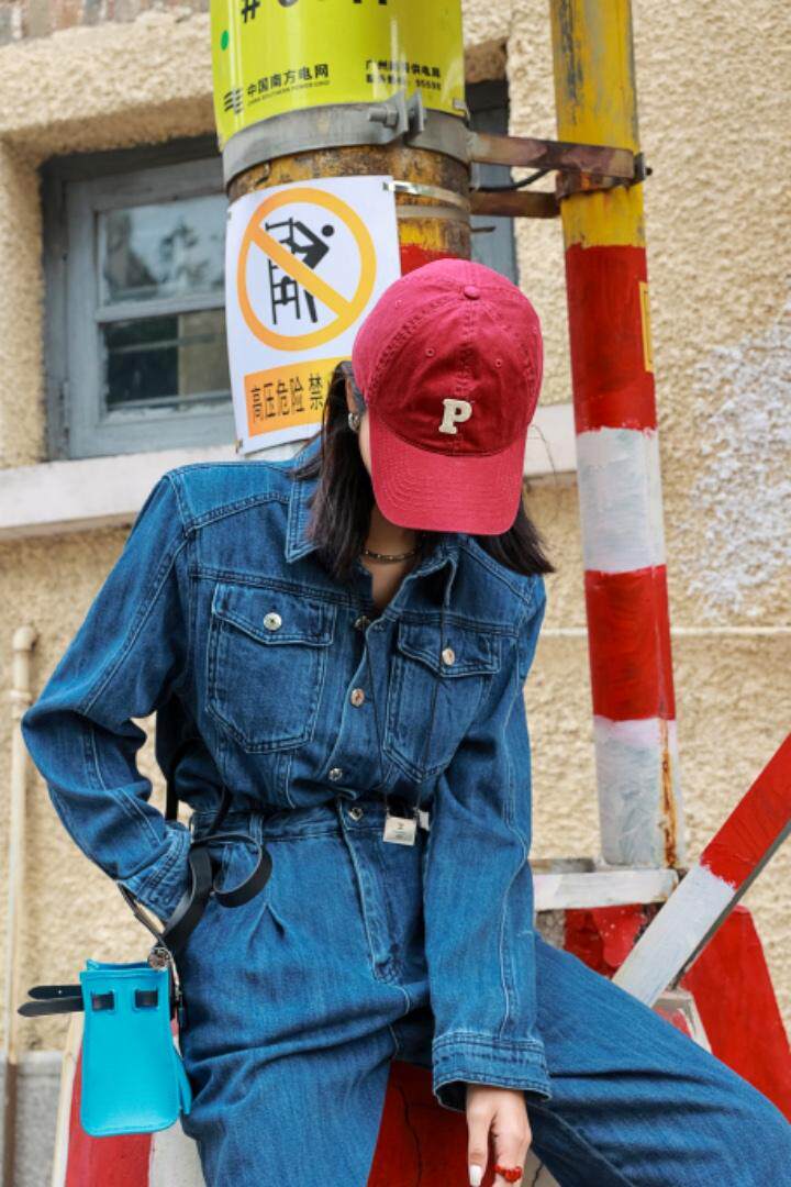 水洗牛仔连体裤，女装连体裤，梵蔻