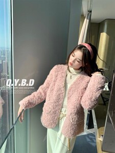 珍珠皮毛一体外套，其它，倩衣百度