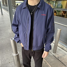 藏青色