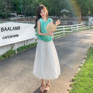 法式温柔风背心半身裙套装女夏2025新款小个子两件套大方得体穿搭图片