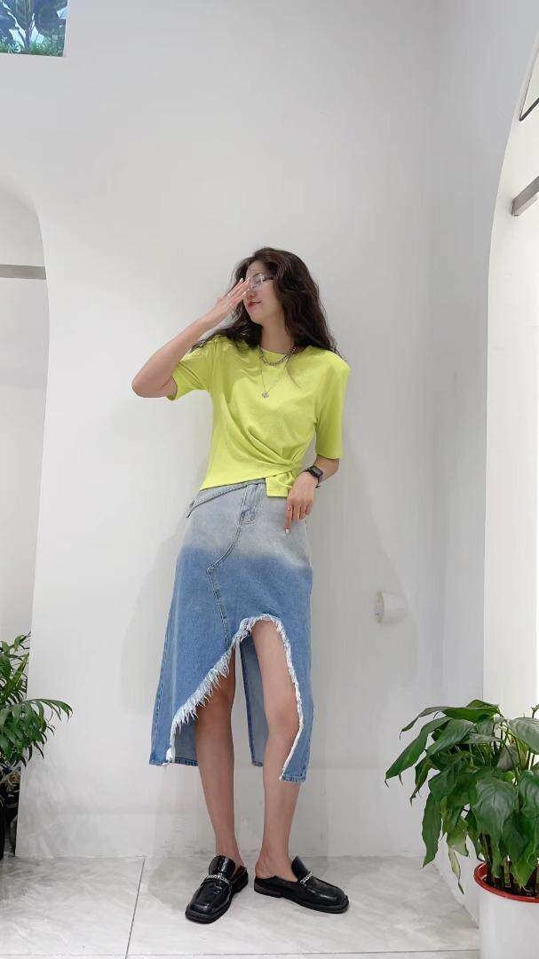 汪尚春·shangchun?U型按扣上衣洋气渐变色牛仔半裙，女装半身裙，SHANGCHUN·W 汪尚春