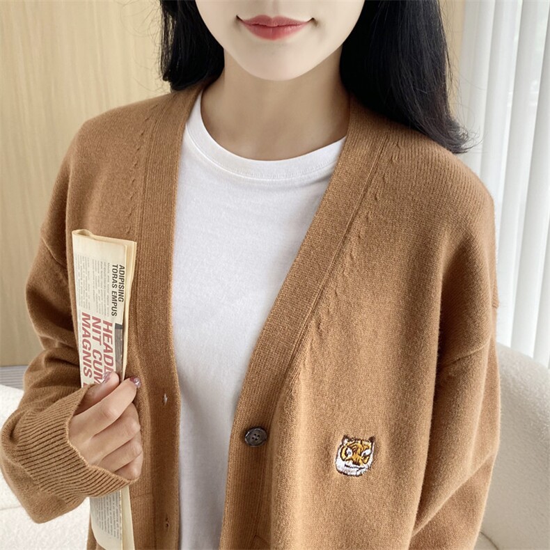 春秋男女同款羊毛开衫宽松慵懒风小众毛衣外套刺绣针织衫百搭休闲,针织衫/毛衣,雪真羊绒