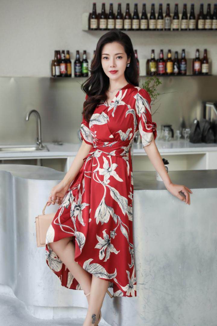 夏季新款连衣裙，女装连衣裙，艾伊贝雪