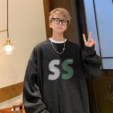 黑色
