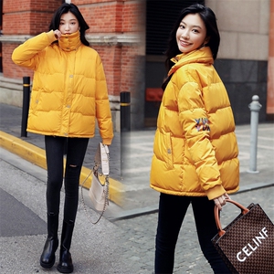 时尚保暖羽绒服女款 冬季新款个性双翻领设计 显瘦百搭外套图片