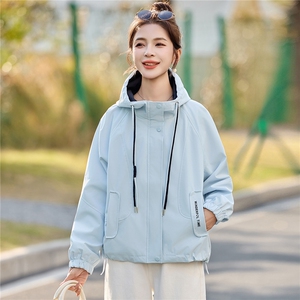 现货！现货！2026年春秋新款时尚减龄休闲风短款外套女图片