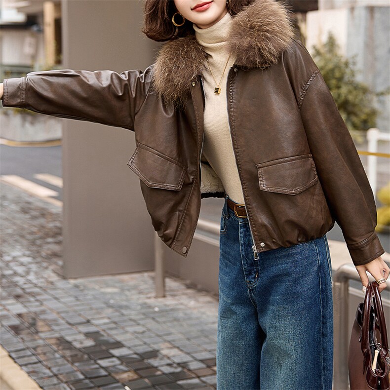 海宁皮衣短外套女2024新款秋冬真毛领小个子加绒加厚皮毛一体大衣,女装皮衣,跑量工厂店