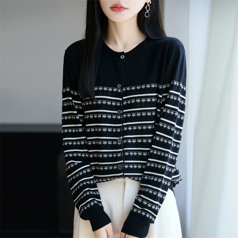 法式复古费尔岛提花针织开衫女2025新款精纺细毛外搭毛衫上衣小衫,针织衫/毛衣,唐诺
