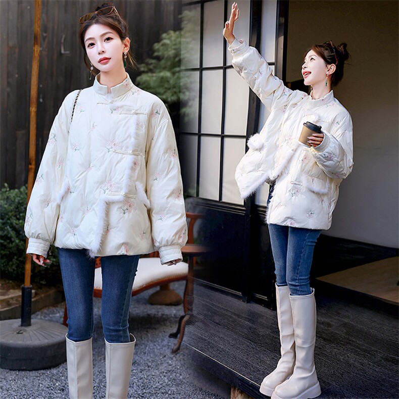 2023冬季新款羽绒服绣花水掉毛拼接白鸭绒外套，女装羽绒服，橙子家