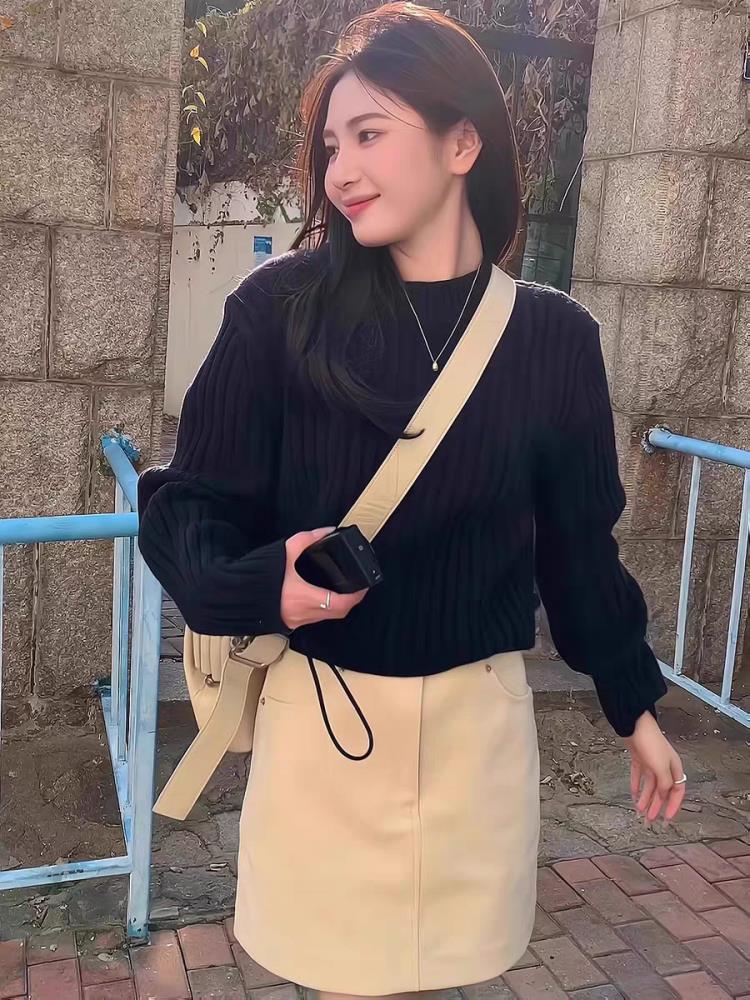 复古坑条圆领羊毛针织衫女长袖宽松百搭套头毛衣秋冬加厚显瘦上衣图片