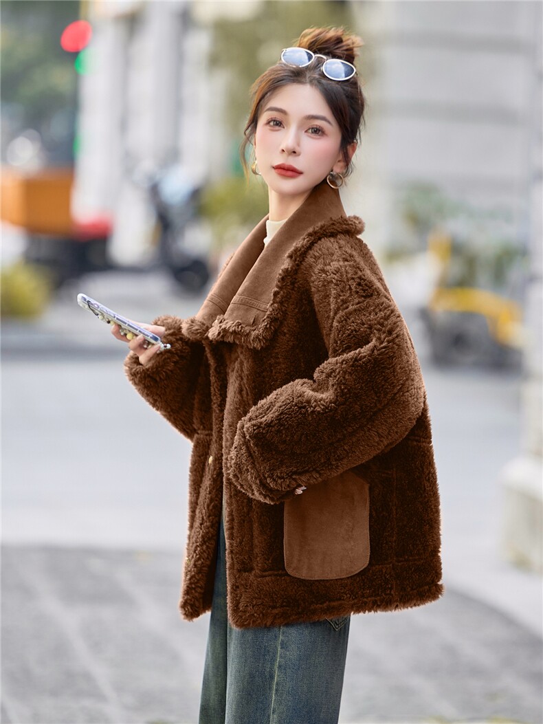 2025冬季新款~~双面穿皮毛一体,女装棉衣/棉服,意芙
