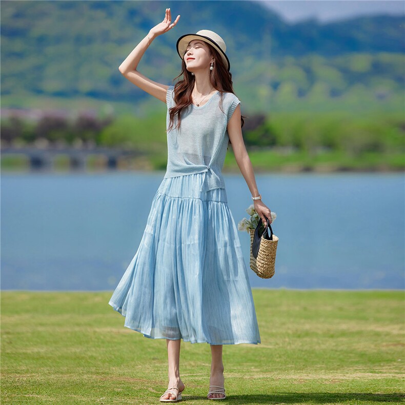 现货2026年夏季休闲风圆领毛衣抗皱修身型微弹女套头上衣两件套,女装套装/套裙,靓衣阁