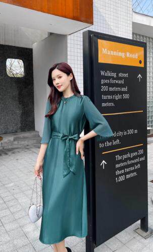 现货，夏季新款连衣裙，女装连衣裙，艾伊贝雪