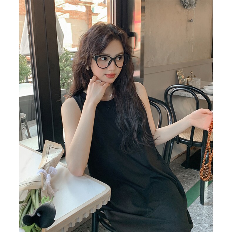 2025年夏季针织连衣裙褶裥露背裙气质通勤文艺/优雅，女装连衣裙，诺蝶