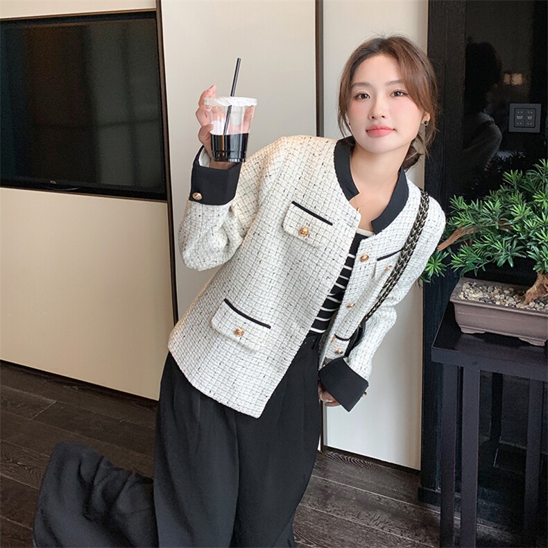 2023年秋季新款小香风外套82379-P135-K188，女装短外套，辉之琳