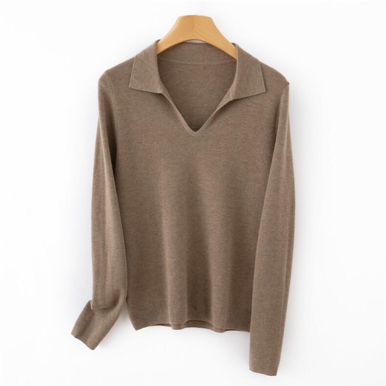 2025年秋季宽松型V领山羊绒精仿四平加厚polo领半开衫时尚百搭，女装针织衫/毛衣，晨收贸易商行