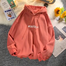 藕粉色
