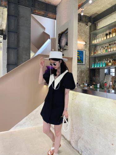 尖领连衣裙，女装连衣裙，HE