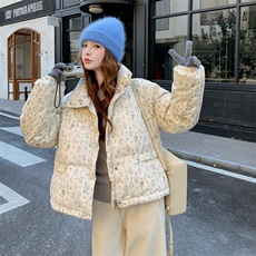 210-7701-P265-K388米白色短款碎花撞色羽绒服，女装羽绒服，韩蜜菓