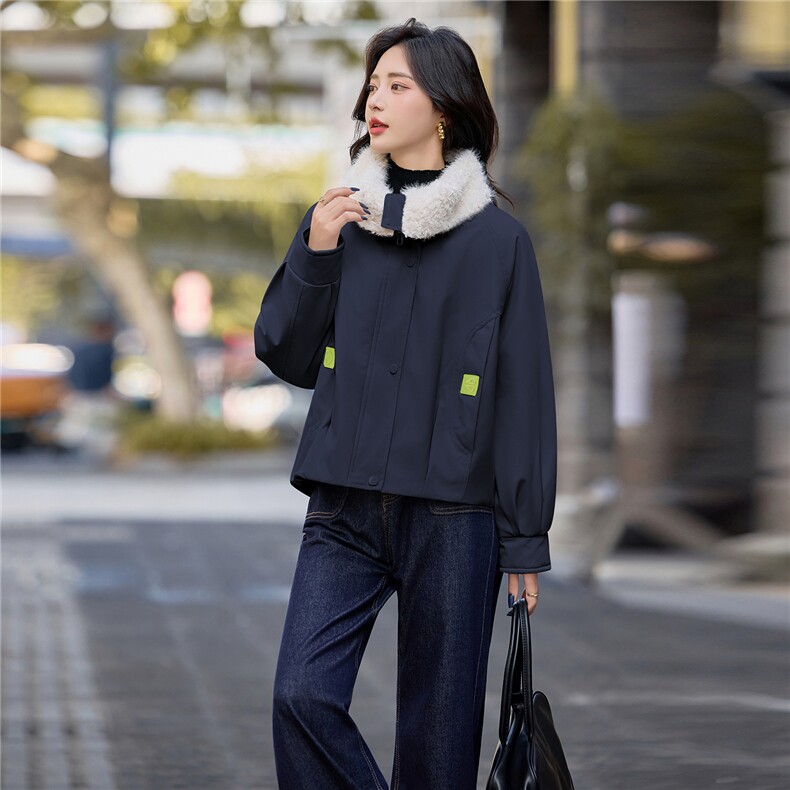 2025冬装新款休闲加绒棉衣外套,女装棉衣/棉服,依路服饰