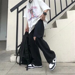 ins复古高街破洞百搭直筒牛仔裤宽松大码阔腿长裤男女NK6056-P40,40岁老男人穿搭图片