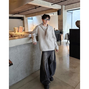 秋冬男士韩系学院风设计自带领带cleanfit长袖卫衣纯色上衣卫衣,男生穿翠绿色卫衣怎么搭配才好看图片