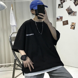T06常年男士休闲字母印花T恤衫外套圆领半袖五分袖TEE男女中性图片