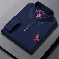 深蓝色