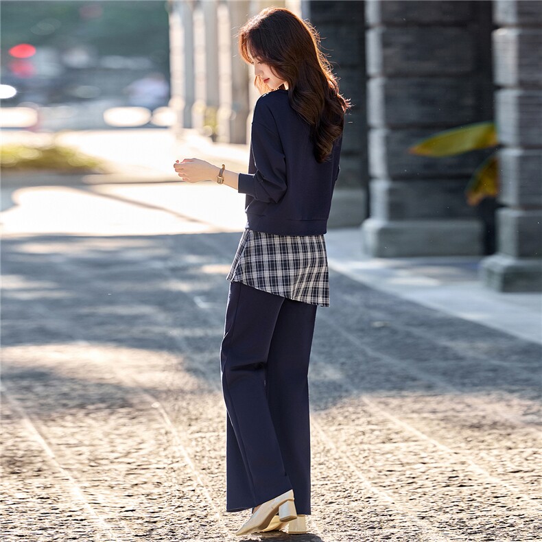 现货新款2025年秋季圆领时尚拼格子微喇叭裤套装两件套,女装套装/套裙,蓝诺裳