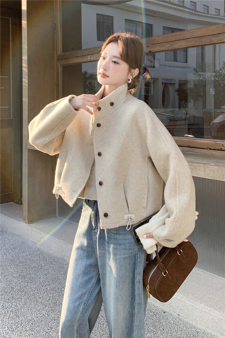 洋气时髦短款毛呢外套女2025秋冬季新款韩版显瘦气质双面羊毛上衣,女装双面呢大衣,蝶眷