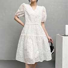 20122年新款轻熟风减龄时尚连衣裙，女装连衣裙，序儿