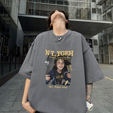 灰色