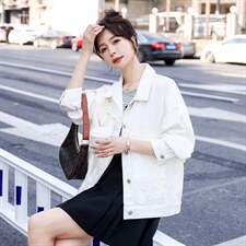 牛仔外套女绿色短款修身洋气外搭2024春装新款小个子刺绣文艺夹克图片