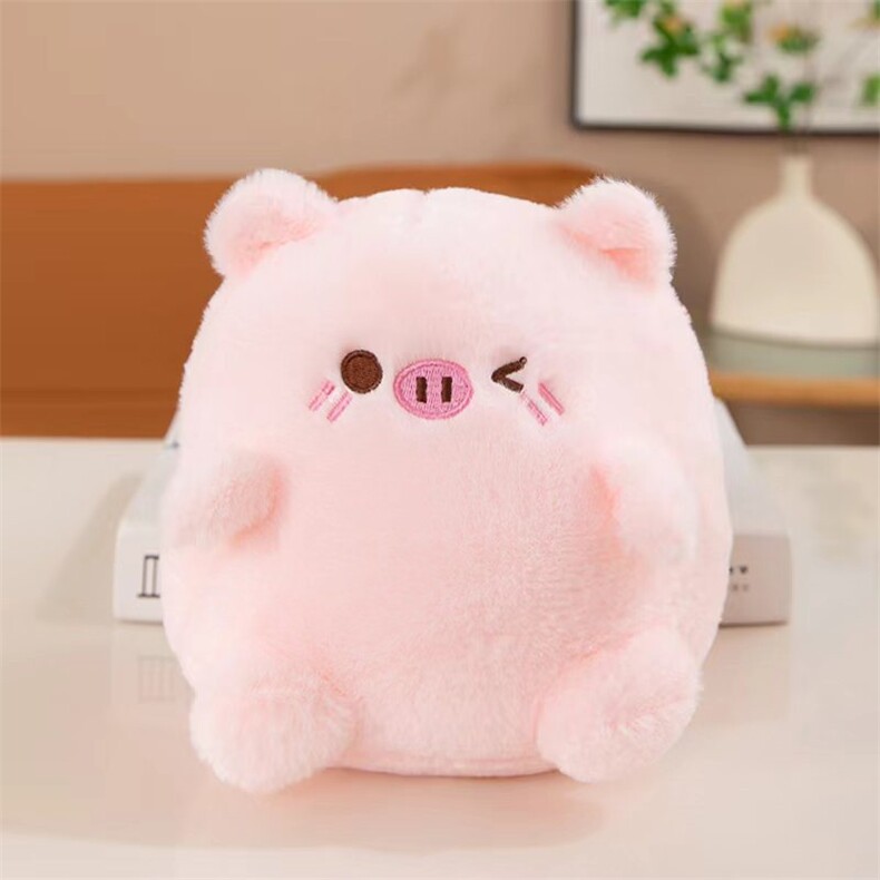 裸色粉猪，王毅玩具
