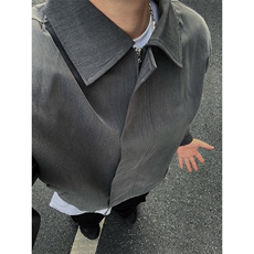 灰色