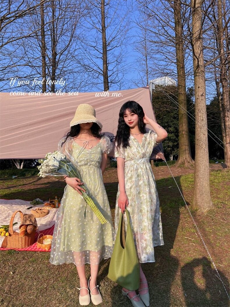 蕾丝印花甜美连衣裙，女装连衣裙，Mu Mu