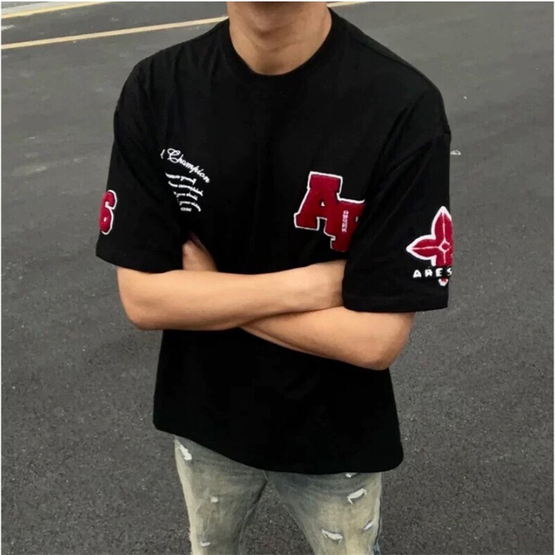 万针全刺绣工艺抖音得物高品质260克重磅纯棉双纱美式高街短袖T恤图片