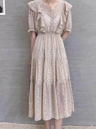 连衣裙到货，女装连衣裙，亮金金