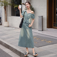 设计感小众牛仔套装裙女2024夏季新款不规则短袖上衣半身裙两件套，女装套装/套裙，韩蜜菓