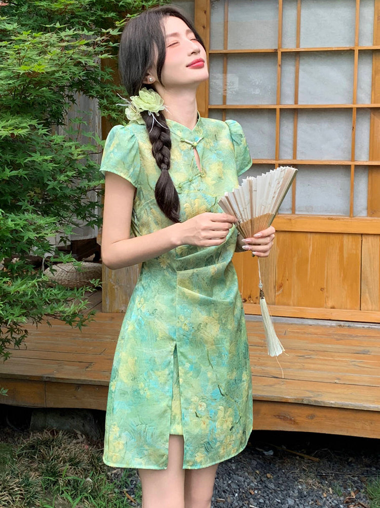 新中式g风改良旗袍套装女2026夏季新款洋气修身印花短裤两件套,女装套装/套裙,心心服饰
