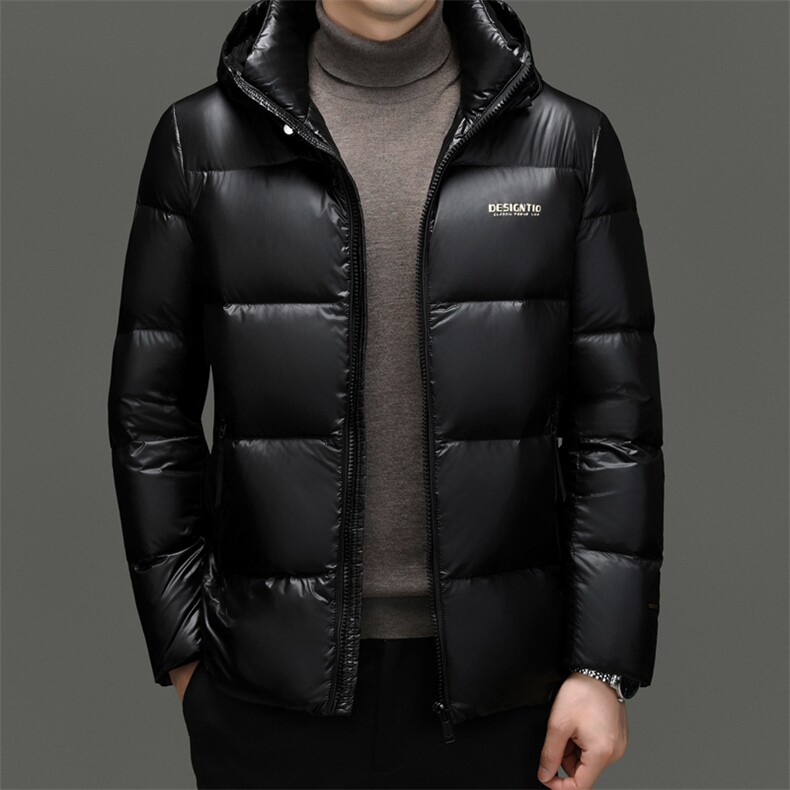 男装羽绒服YR3523主推2025冬现货继续充绒量：166g黑金活帽，男装羽绒服，钱塘207-1