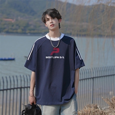 藏青色