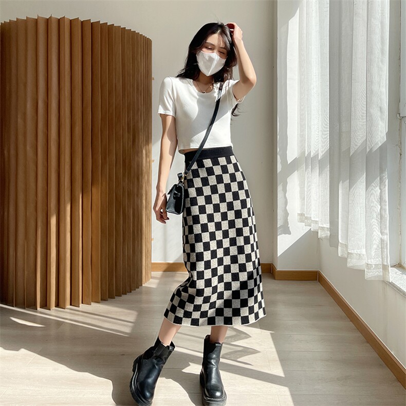 2023秋冬新款羊毛半身裙百搭短款棋盘格裙针织直筒裙女，女装半身裙，君贝羊绒