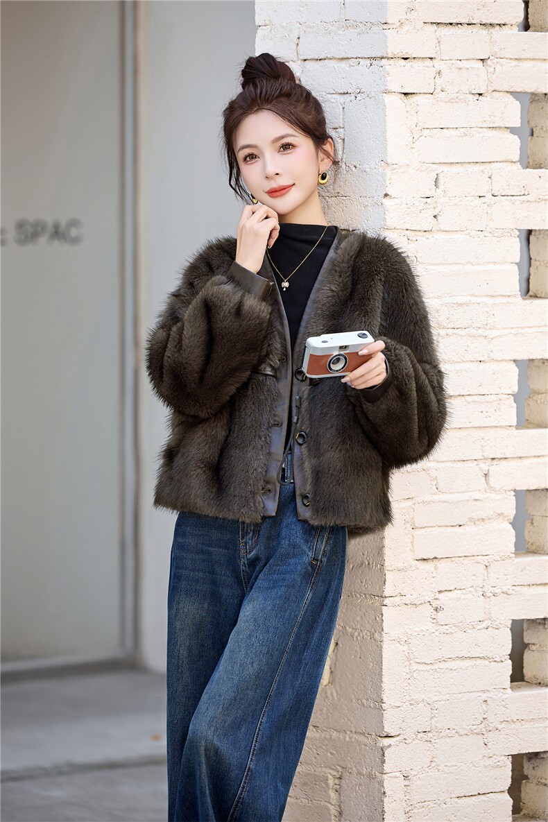 2025新款长毛双色高仿狐狸毛,女装皮草,衣佳和